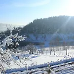 Nad Zalewem Jaszczurowa