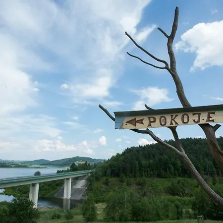 Nad Zalewem 팜스테이 Jaszczurowa