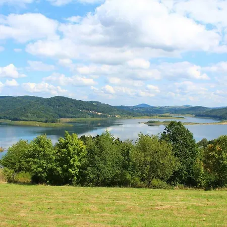 Nad Zalewem Farmház